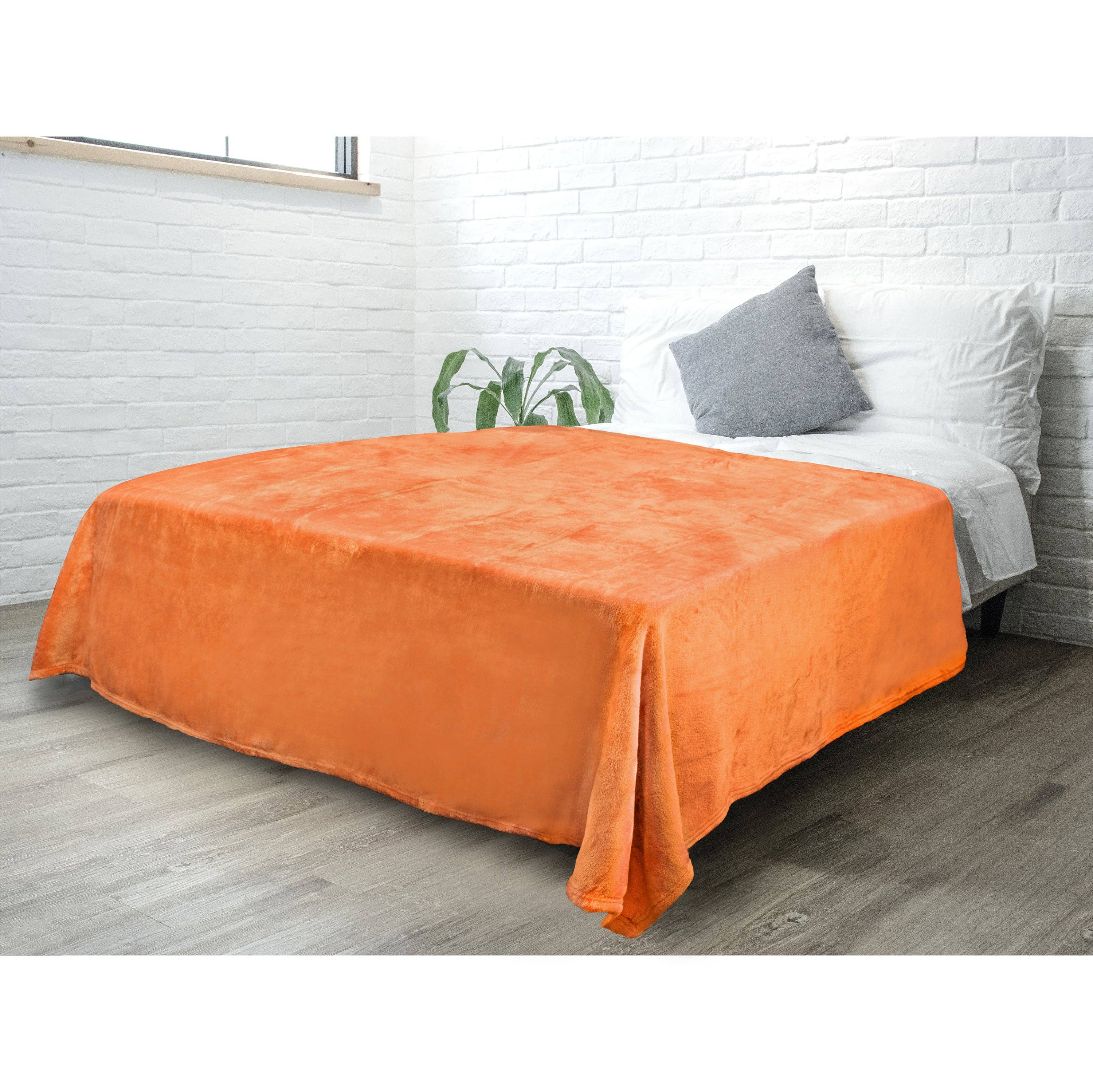 Pavilia - Wholesale Throw Blanket - Classic Fleece Throw Blanket116