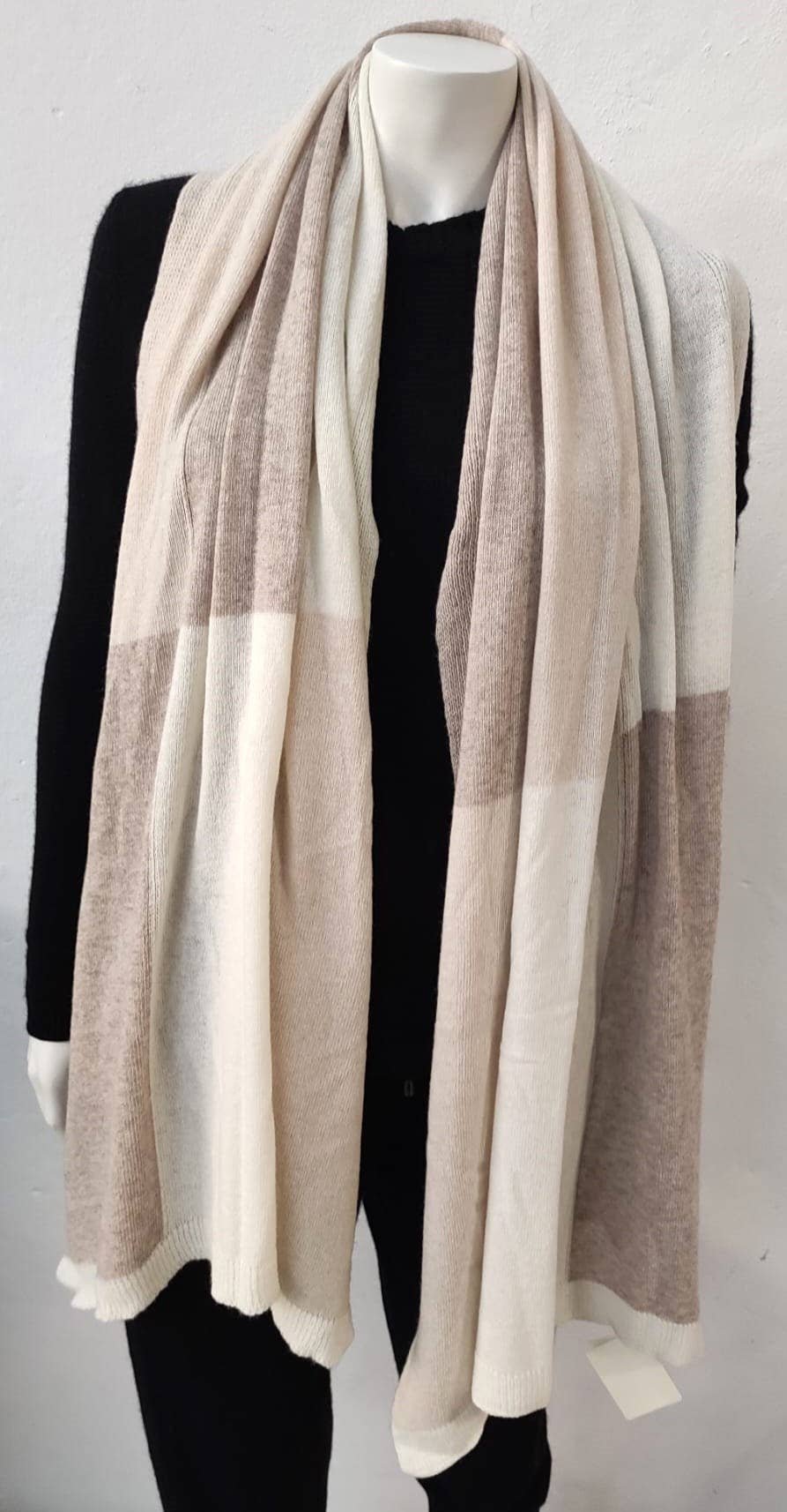 BenveCashmere - Wholesale Scarf - Women's - LARGE KNITTED SCARF PLAID INLAY ONE SIZE3