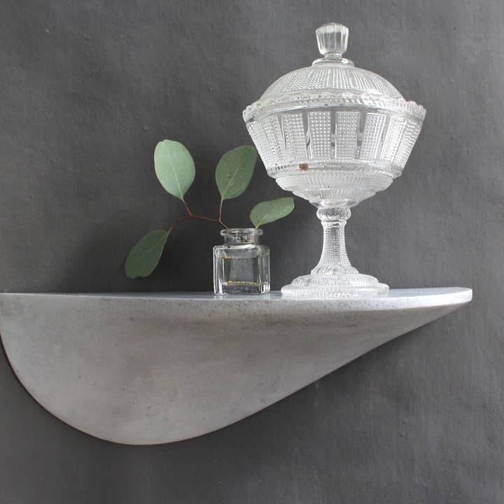 Formpoet - Wholesale Wall Mounted Shelf - Wall shelf concrete large - light grey11