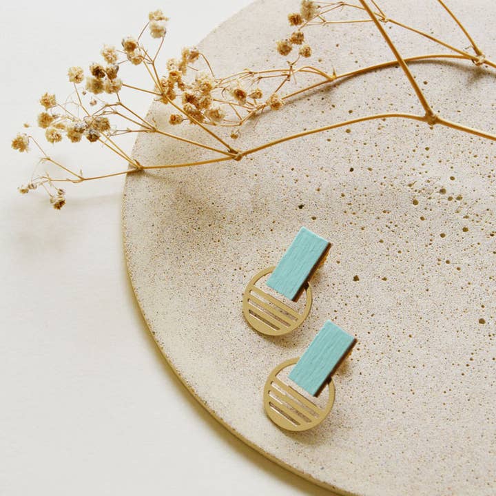 Pithy - Wholesale Stud/Post Earrings - Mare Bar Studs1