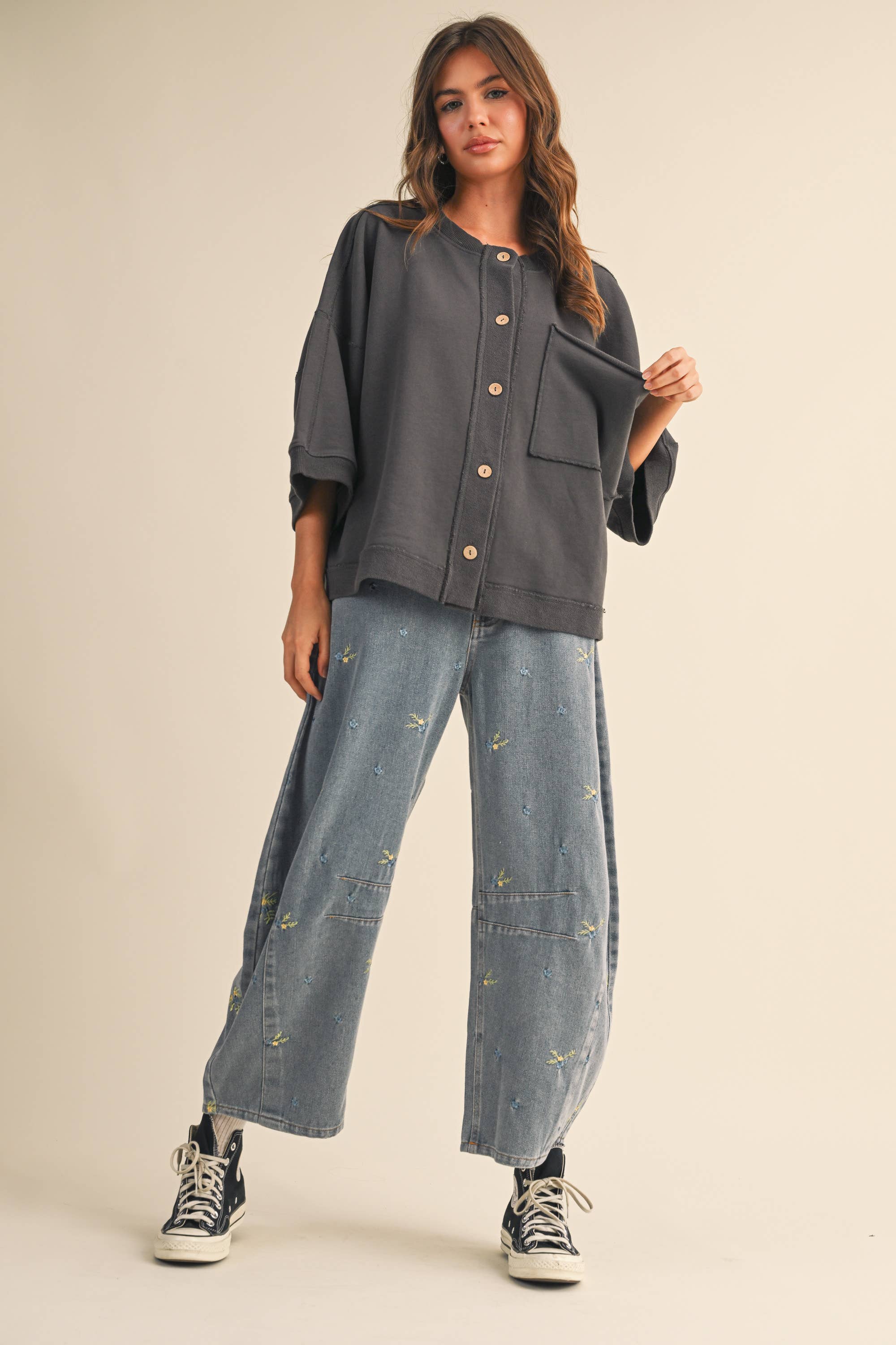 Klesis - Wholesale Button Down Shirt - Women's - IJ1589  FRONT POCKET BUTTON DOWN OVERSIZED SOLID TOP11