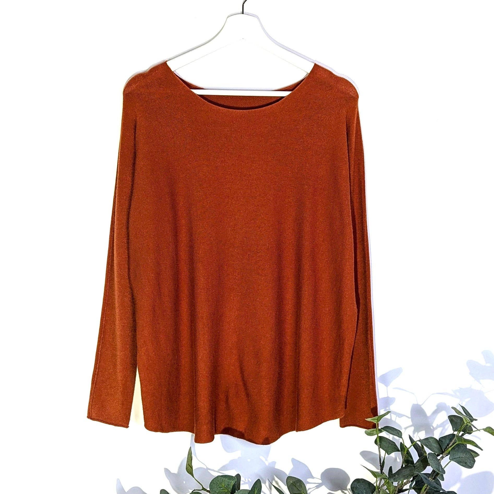 Tempest Designs – wholesale Knit top – Women's – Viscose mix plain and simple jumper5