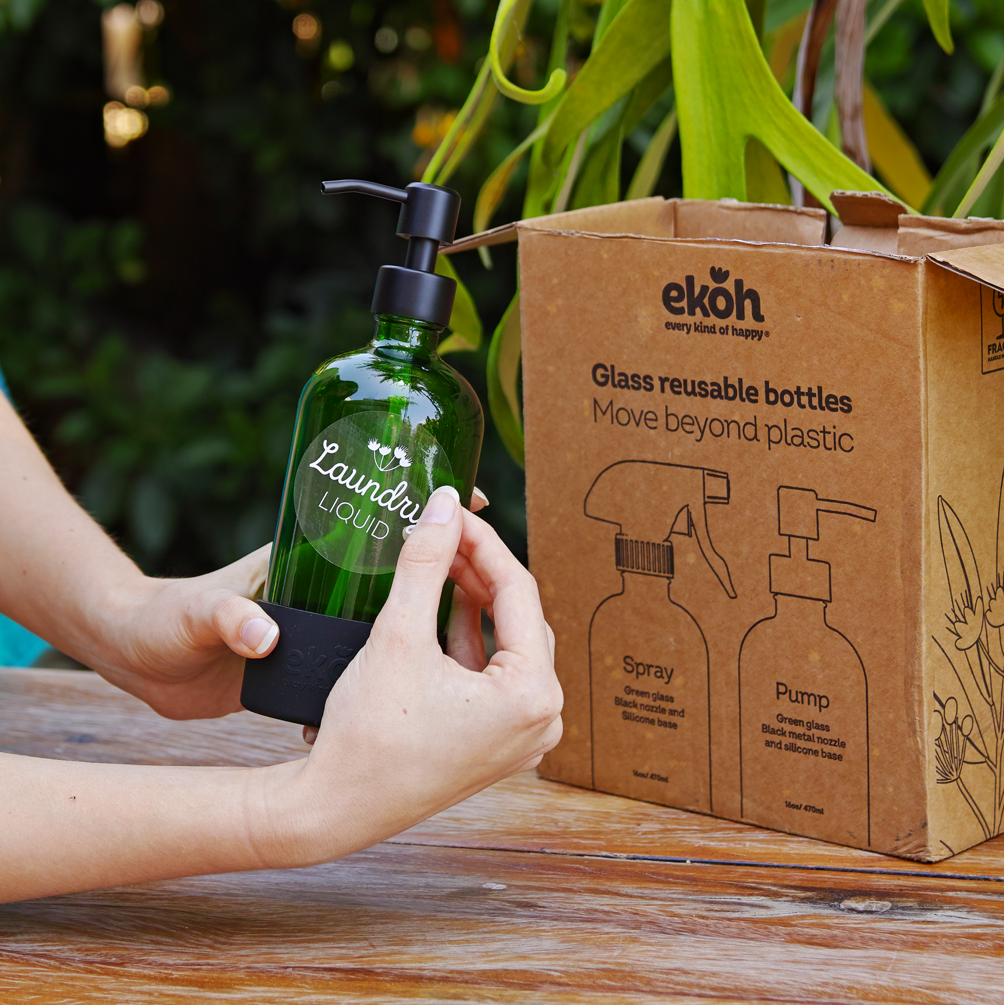 EKOH - Wholesale Spray Bottle - Green Glass Spray Bottles & Pump Dispenser 2pk - Refillable6