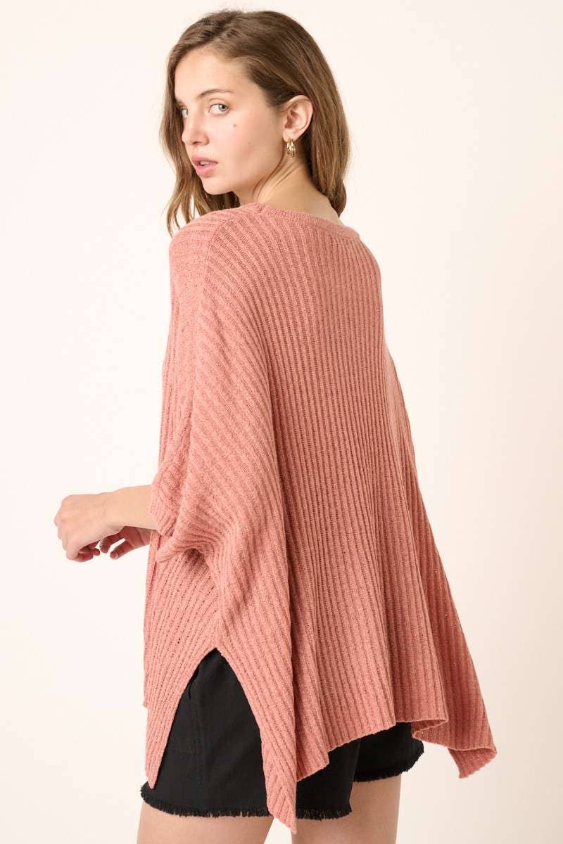 mittoshop – Großhandel Strickpullover – Damen – DOLMAN-KURZARM-PULLOVER MIT RUNDHALSAUSSCHNITT IN ÜBERGRÖSSE5