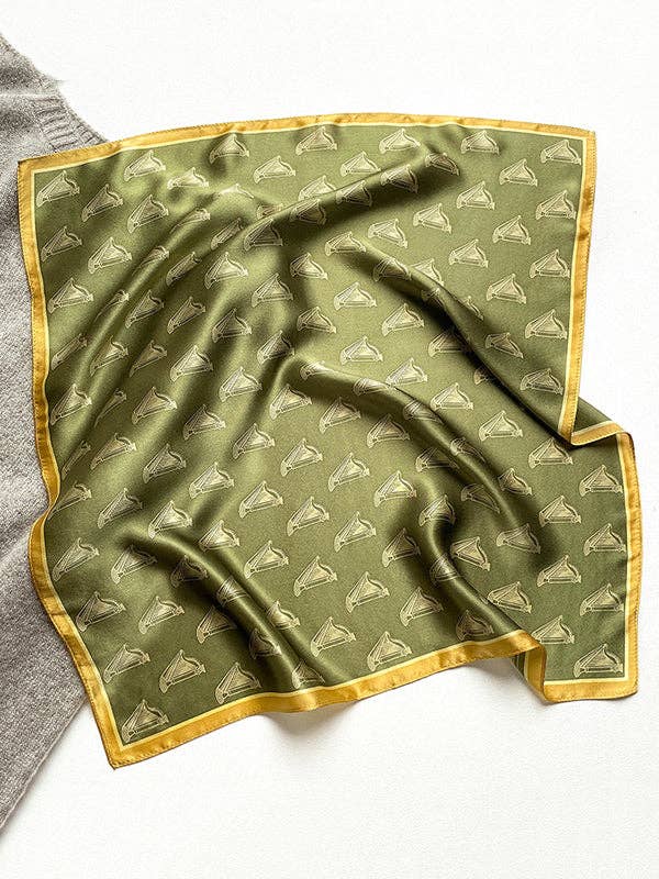 TINTA VERDE Pañuelo cuadrado de seda de morera verde tinta urbana de venta al por mayor en Faire2