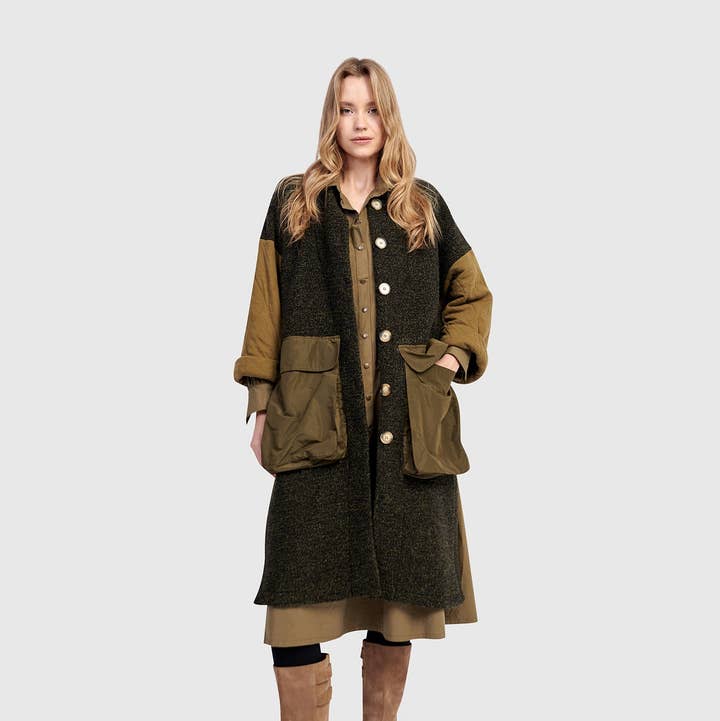 Urban Citadel Coat, Khaki for wholesale on Faire0