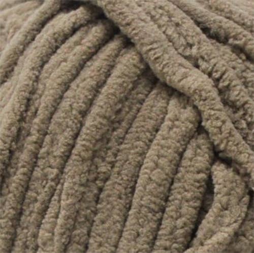 Creative World of Crafts - Wholesale Yarn - Hello Love Blanket Plush Yarn 100g2