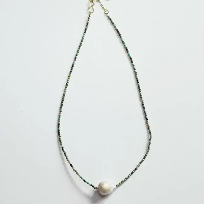 Annahmol – wholesale Beaded/pearl necklace – Petite Beaded Necklace with Baroque Pearl5