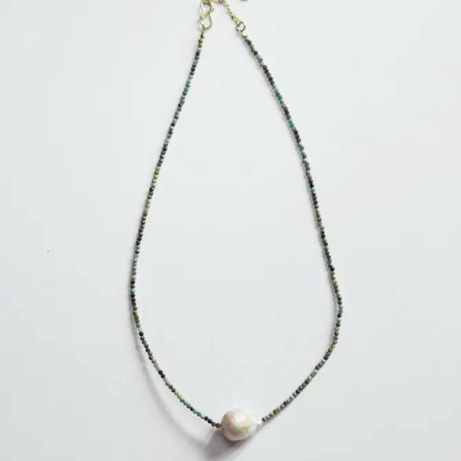 Annahmol – wholesale Beaded/pearl necklace – Petite Beaded Necklace with Baroque Pearl5