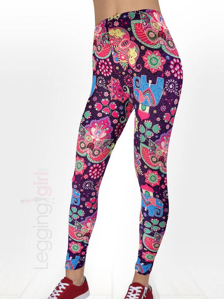 Éléphants joyeux pour la vente par LeggingGirl.com