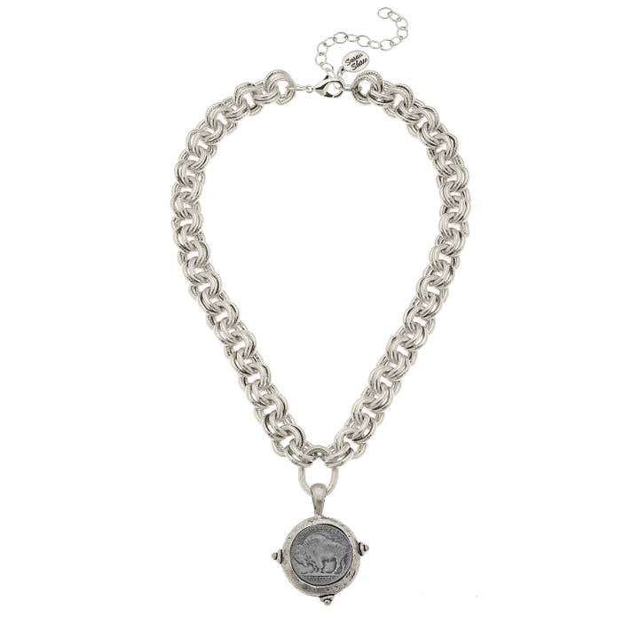 Collier en argent Vintage Tête de Buffle pour la vente par Susan Shaw