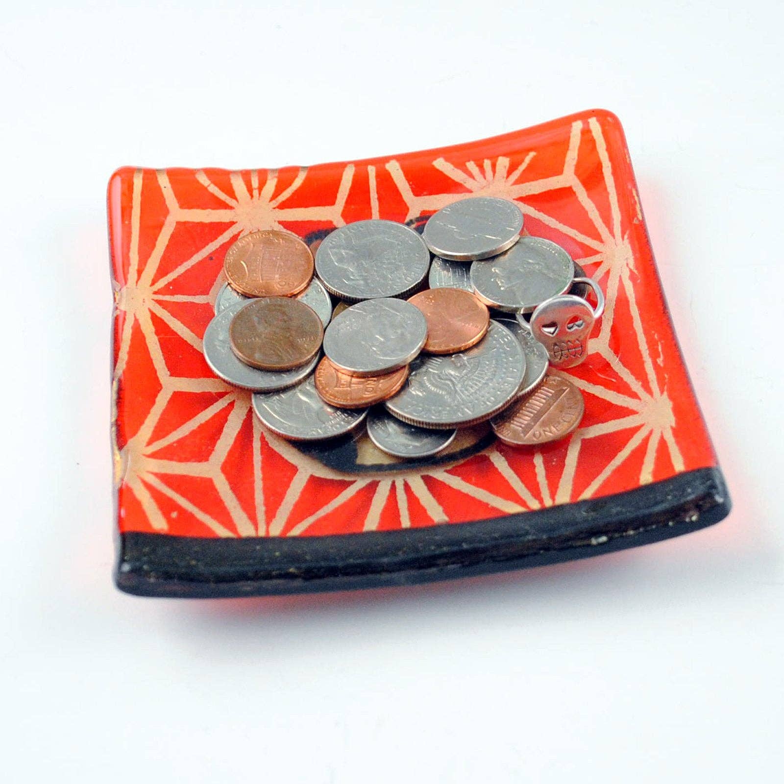 Kiku Handmade | Contemporary Fused Glass Home Goods - Wholesale Decorative Plate/Dish/Bowl - Maneki Neko "Lucky Cat" Fused Glass 4.5" Catch-all Dish1