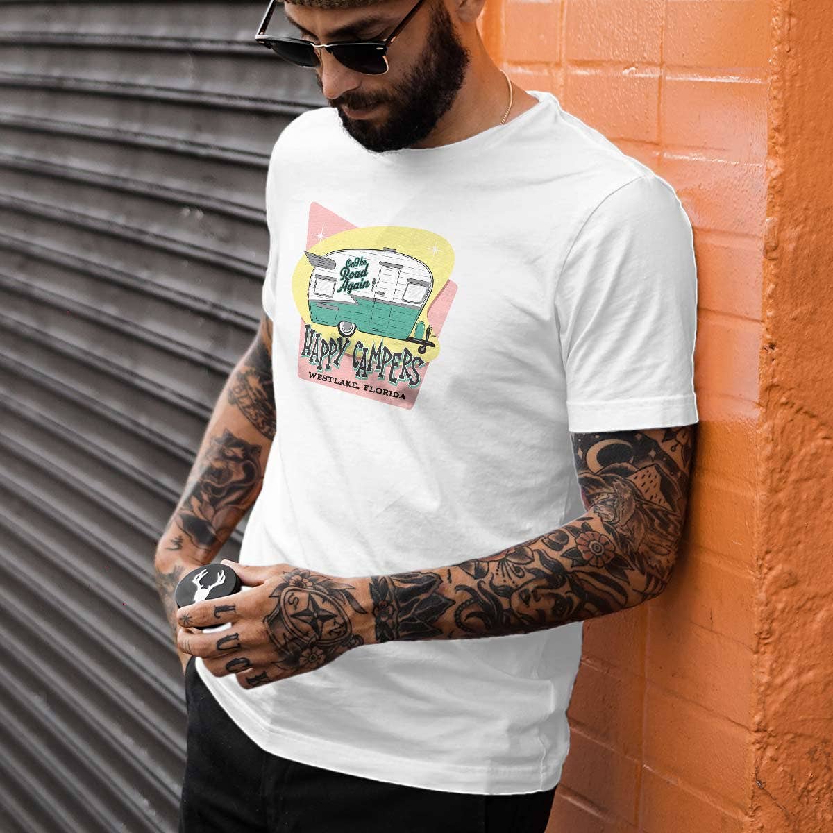 RetroPlanet - Wholesale Screen Printed T-Shirt - Unisex - Happy Campers T-Shirt Name Drop Adult Unisex S-2X6