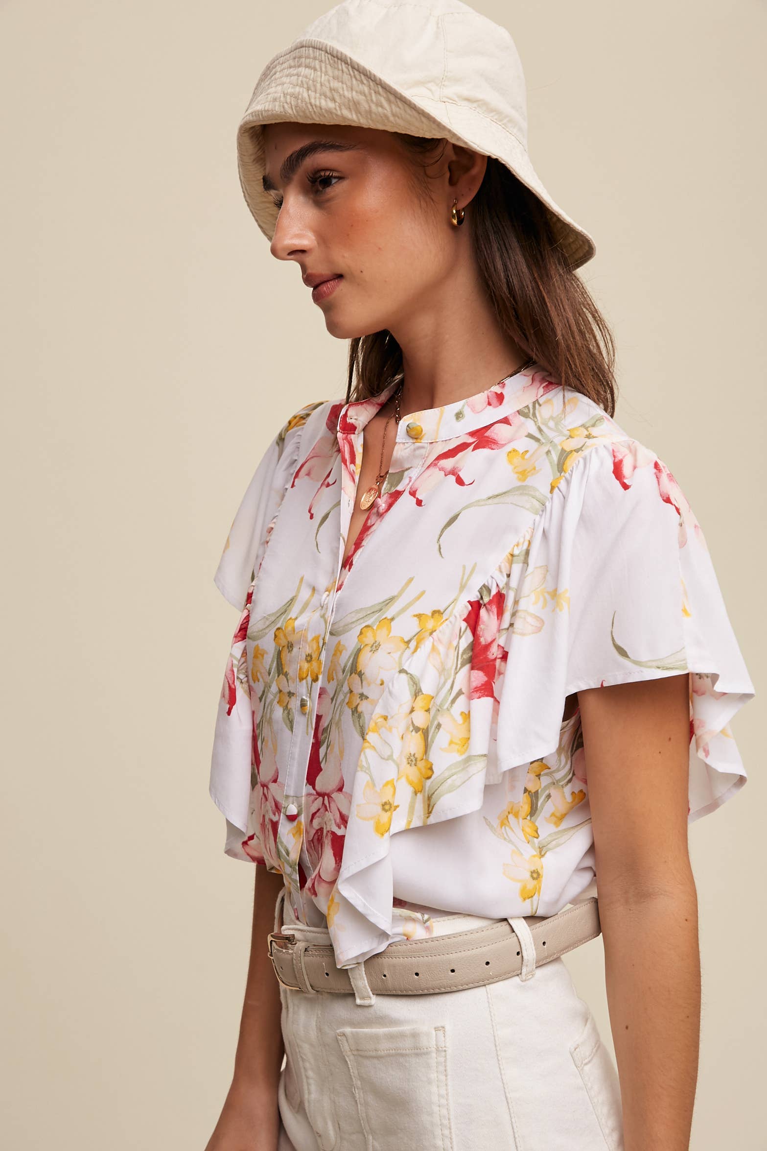 Listicle - Wholesale Blouse - Women's - Floral Flutter Sleeve Blouse4