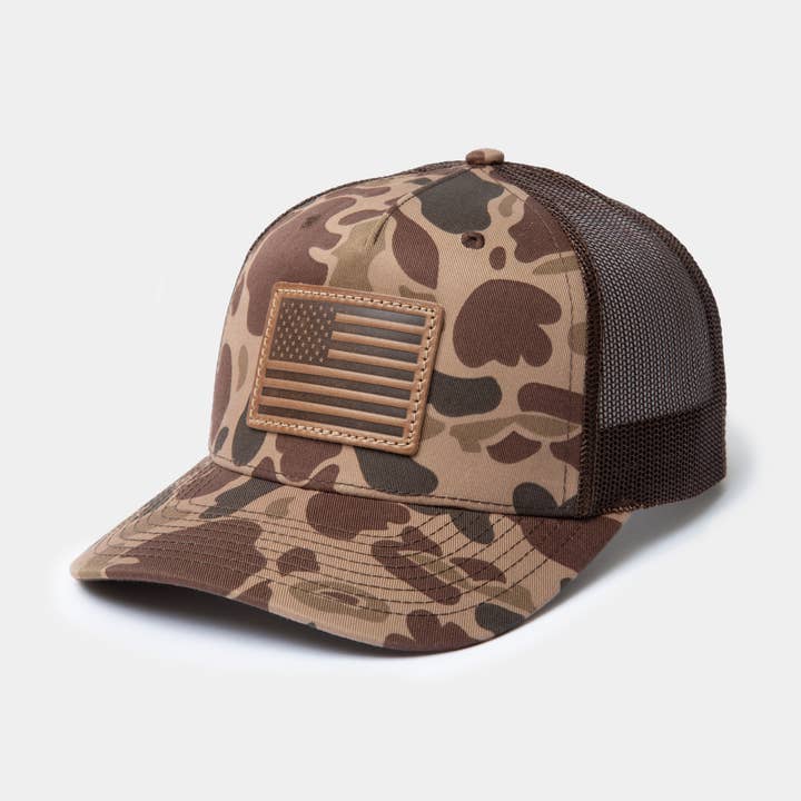 Casquette personnalisée avec écusson en cuir du drapeau américain, chapeaux camo 112PFP pour la vente par Monomoy