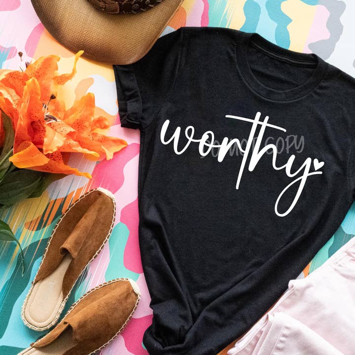 Worthy - T-shirt pour la vente par Cash & Drix Wholesale
