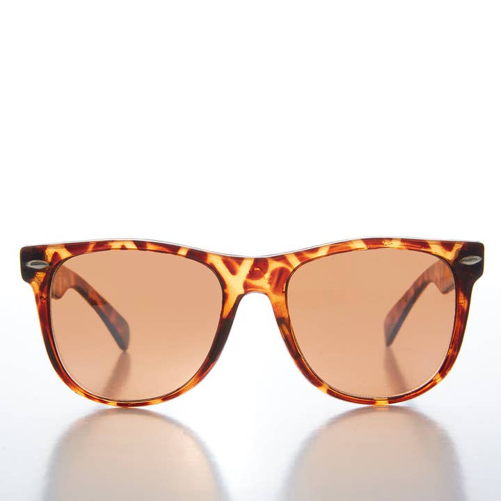 SUNGLASS MUSEUM - Wholesale Sunglasses - Women's - Iconic Classic Deadstock Sunglasses - Kay