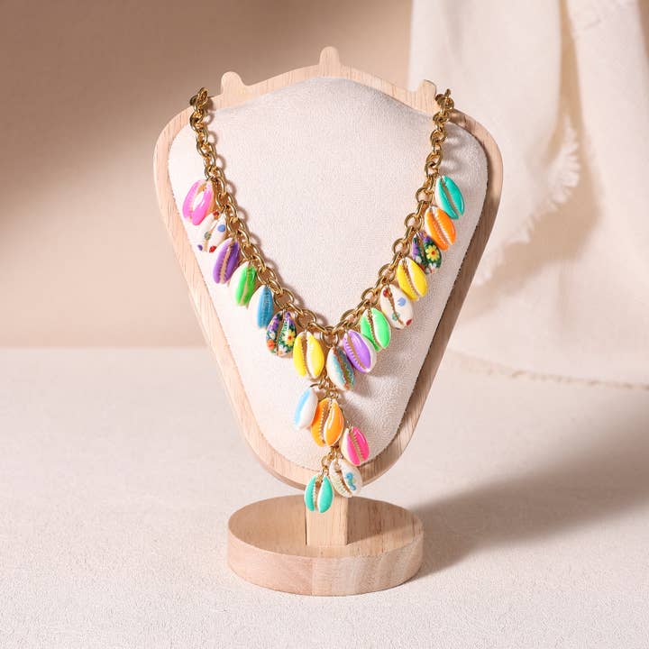 KALISTA - Wholesale Pendant/Charm Necklace - Cowrie Necklace