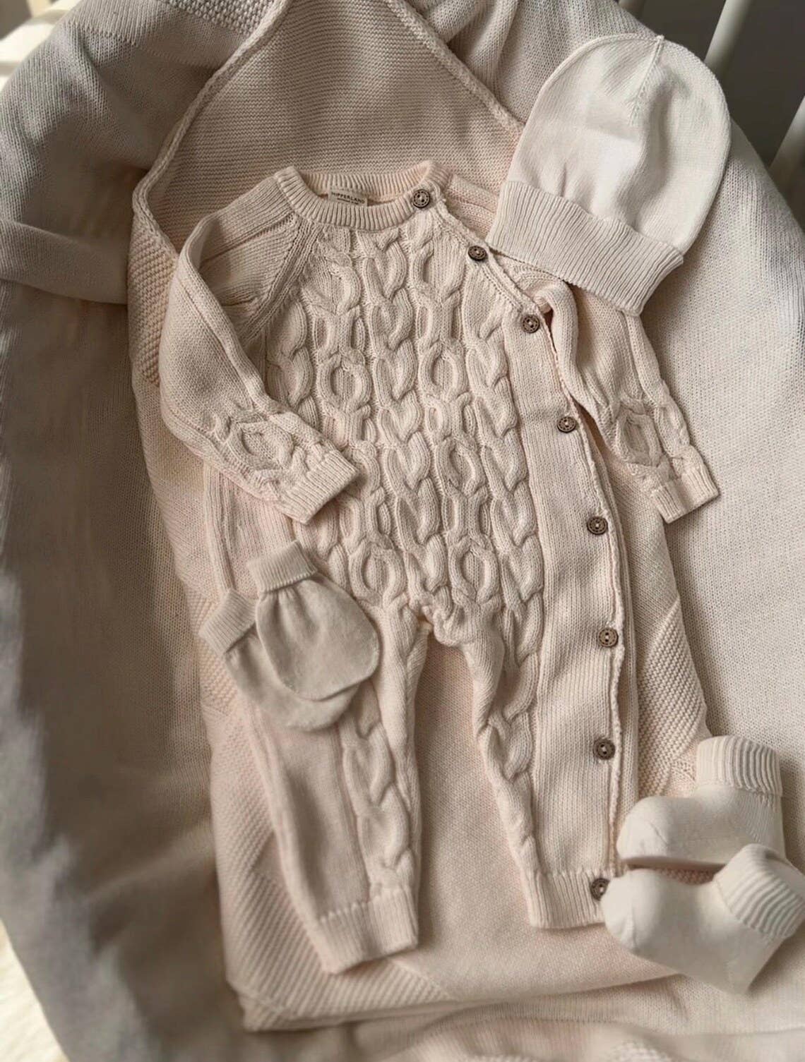 Nipperland - Wholesale Clothing Set - Baby - Knitted Newborn Baby Coming Home Outfit – 100% Cotton1