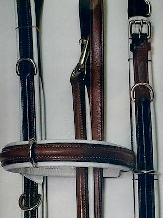 Le Sarge Premium pour la vente par Made in Love Doggy Couture and Therapy Products