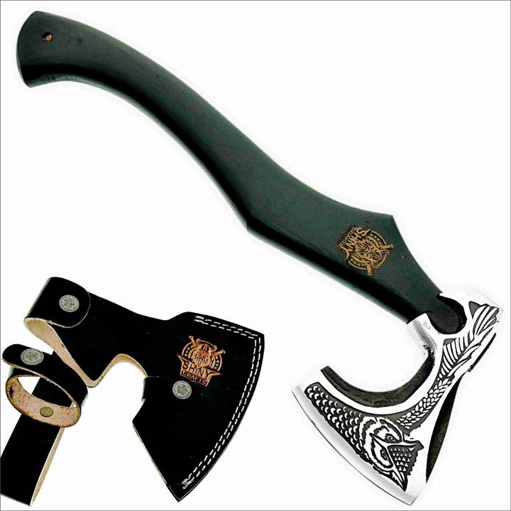 Axes Viking Axe Hatchet Norse Battle Machado feito à mão com cabeça de aço carbono e design de gravura preta Presentes Viking para homens com bainha de couro de qualidade premium (SCA 18) por atacado de SHINY CRAFTS