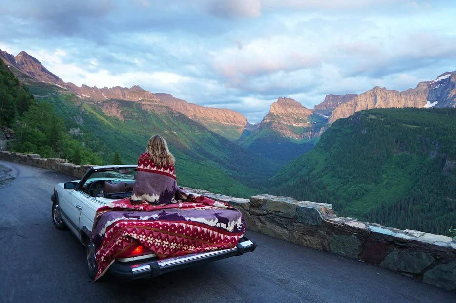 Ecuadane - Wholesale Throw Blanket - Southwest Reversible Aztec Blanket, Queen Size Throw0