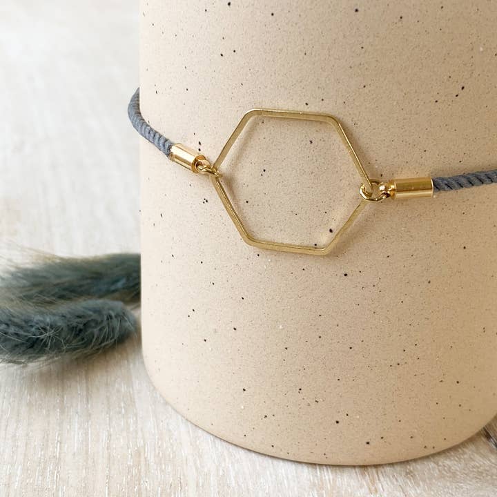 Agaveh girl – wholesale Charm/dangle bracelet – Simple Hexagon Bracelet3