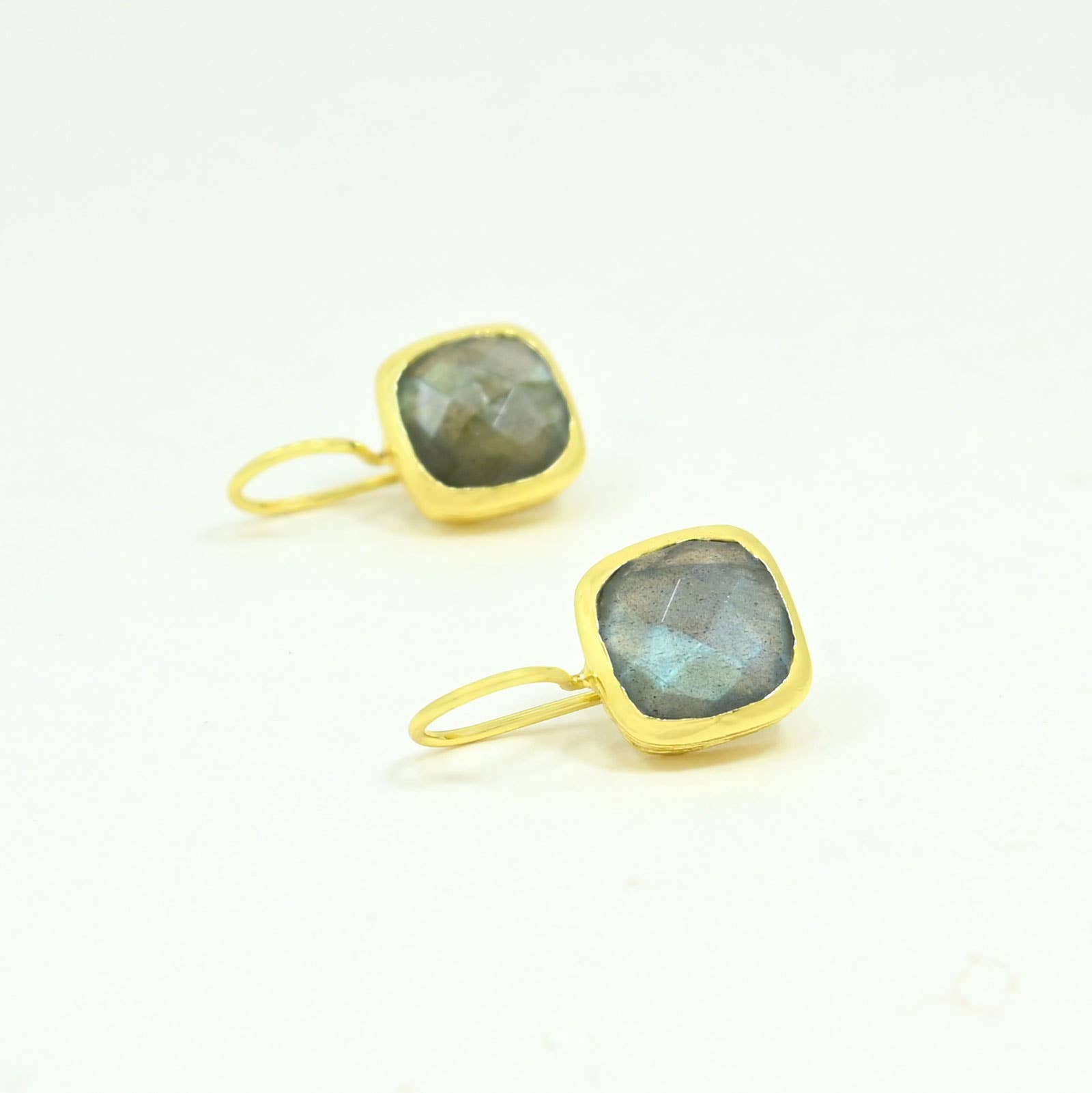 Schmuckoo Berlin - Vente Boucles d'oreilles pendantes - Boucles d'oreilles Dolce plaquées or - Labradorite2