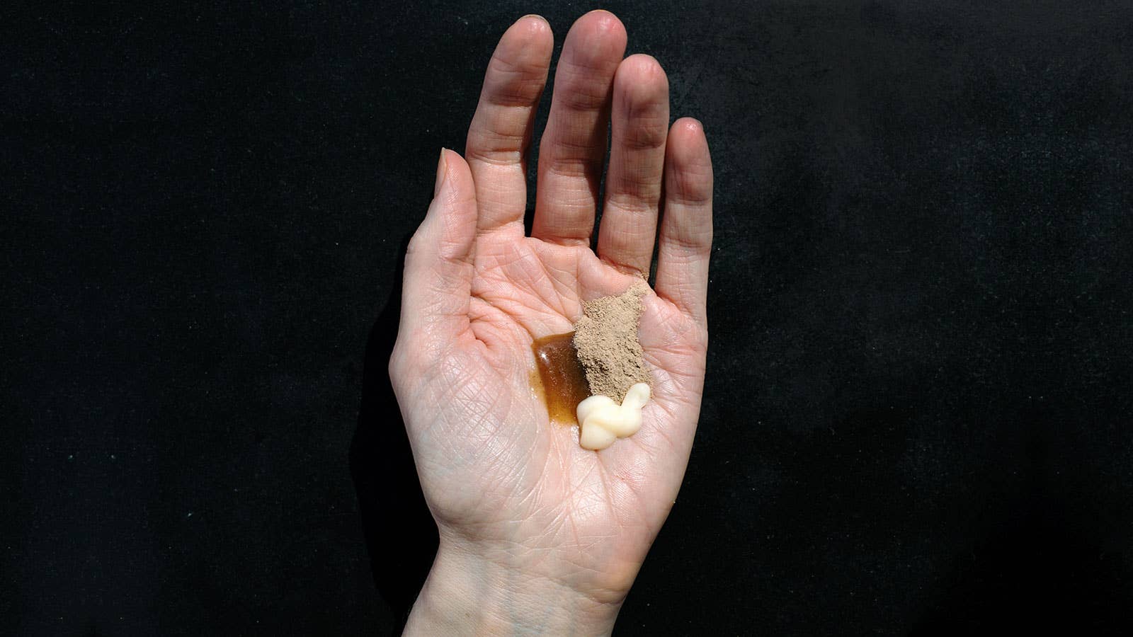 Essential Apothecary Alchemist – Großhandel Gesichts-Feuchtigkeitscreme – Lush Ausgleichende Gesichtsfeuchtigkeitscreme2