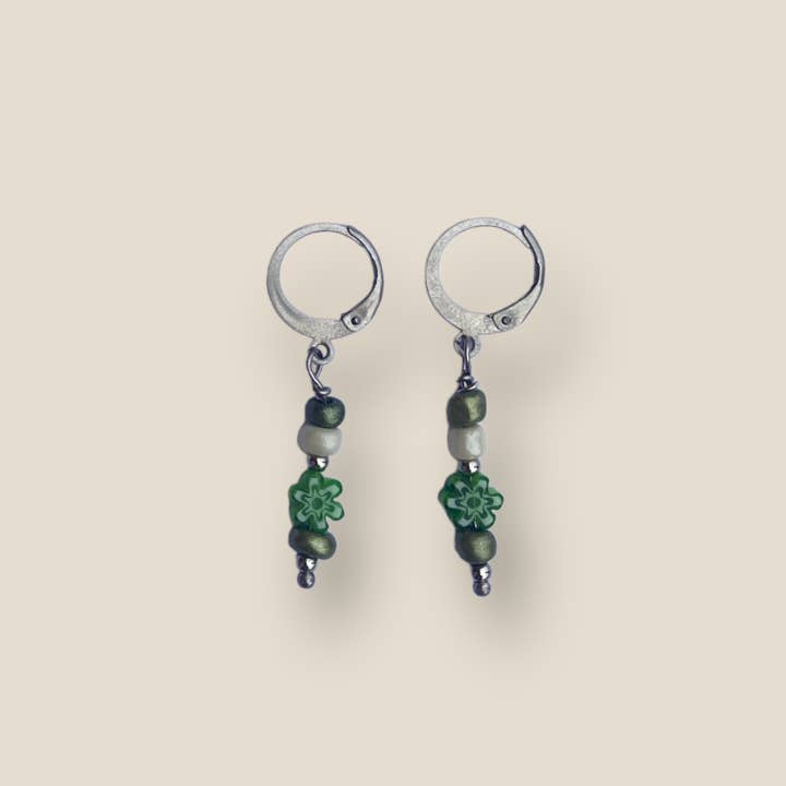 Orecchini Lina argento - verde per la vendita all'ingrosso da parte di La Eva Store