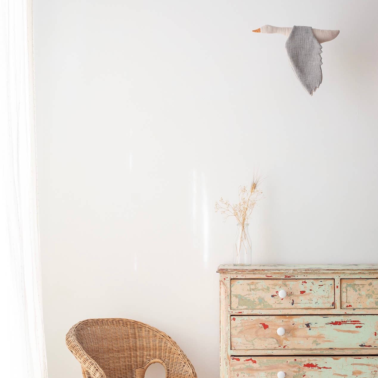 Monocrom - Wholesale Baby Mobile - Gray fabric bird1