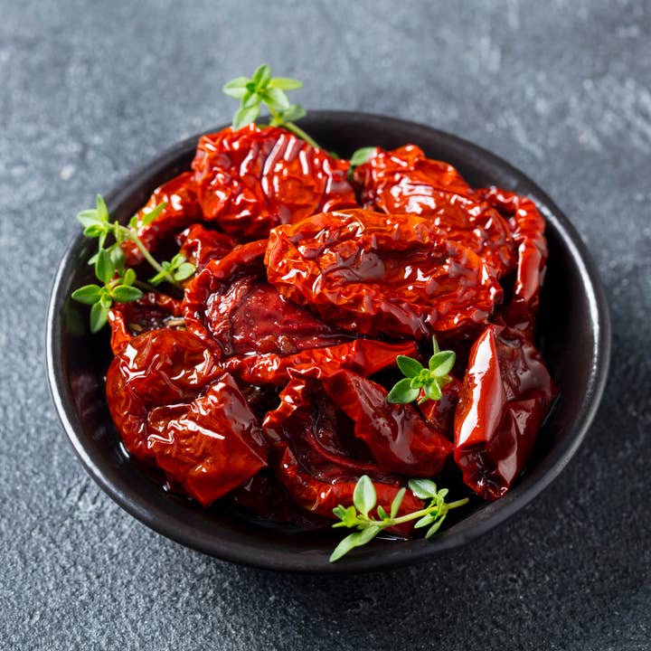 Sicilian dried tomato in oil Tray 1200g for wholesale by almasicily