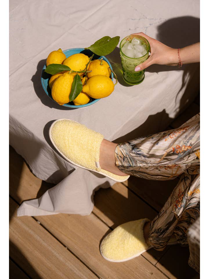 Caussün - Wholesale Slippers - Women's - Slippers - Simone Yellow Lemon Sponge