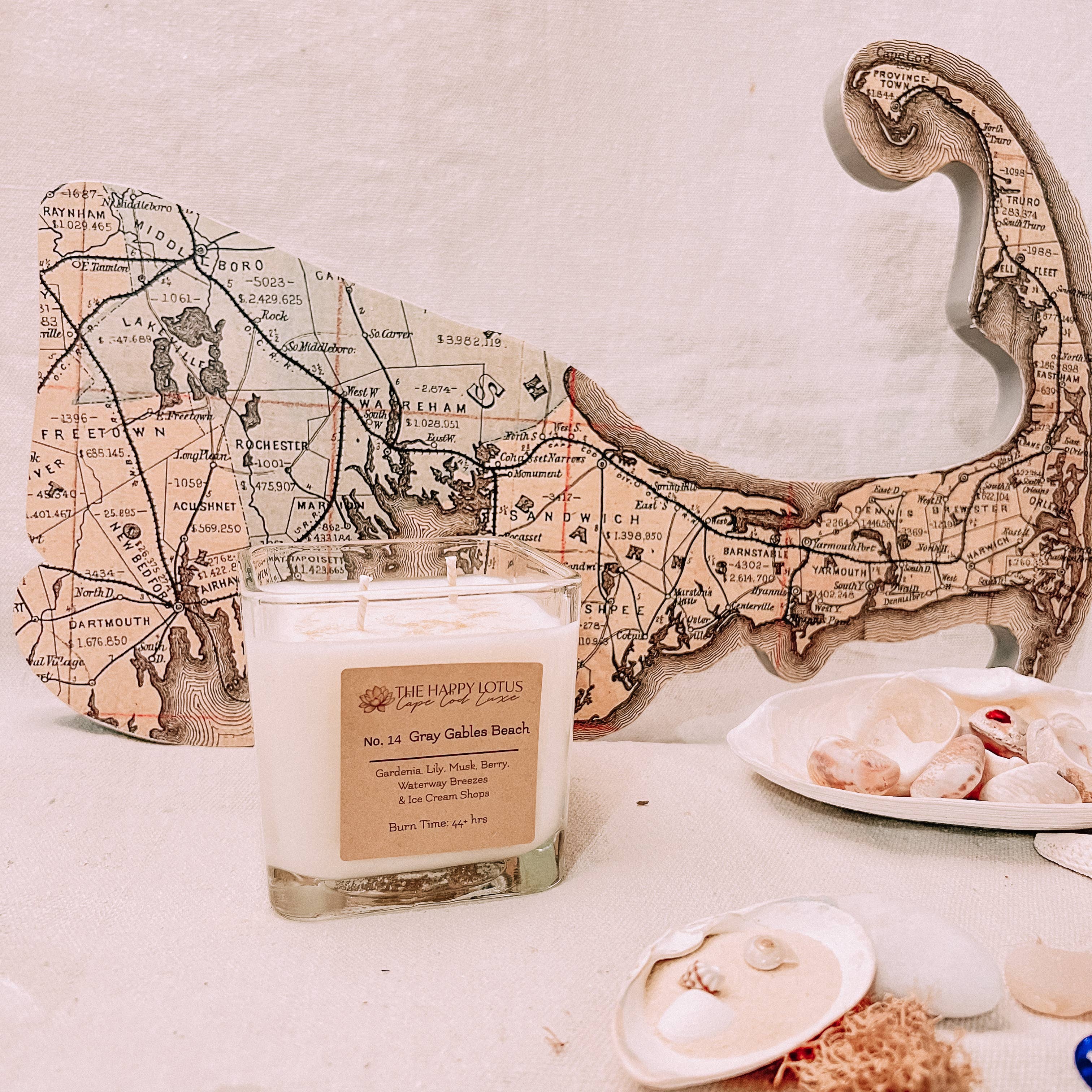 The Happy Lotus - Wholesale Jar/Filled Candle - Cape Cod Luxe Candles: No. 14 Gray Gables Beach1