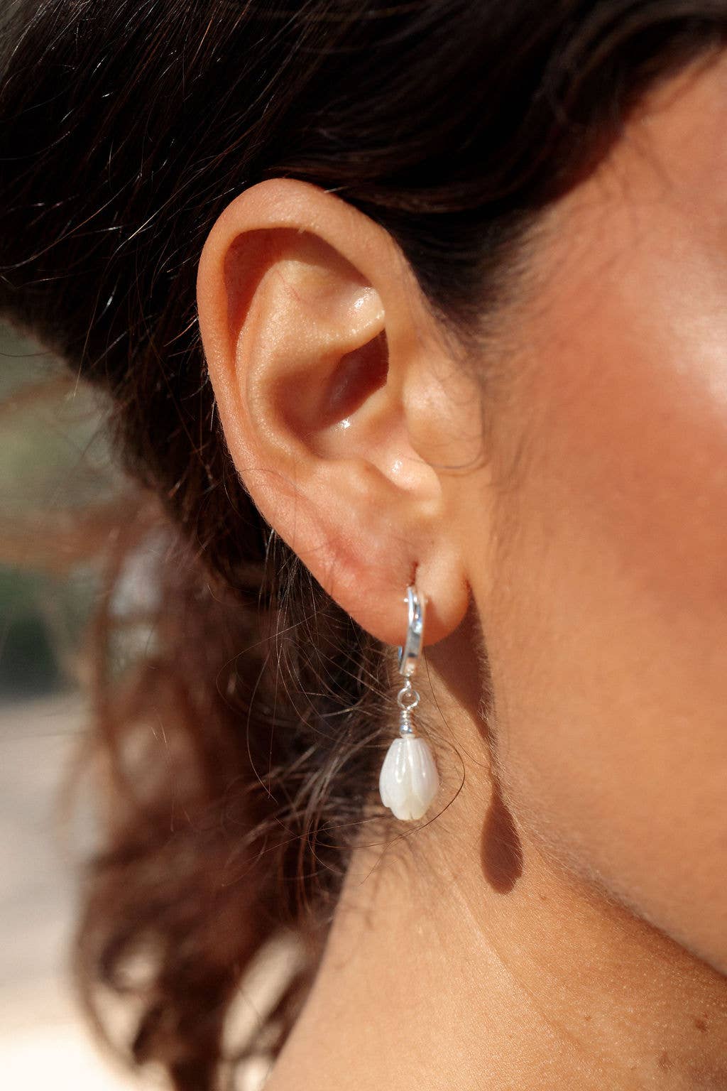 Ke Aloha Jewelry – wholesale Hoop earrings – Sterling Silver Latch Pikake Hoop Earrings - Healani7