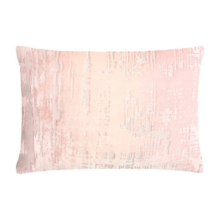 Penseelstreek lumbale fluwelen kussen voor wholesale door Kevin O'Brien Studio