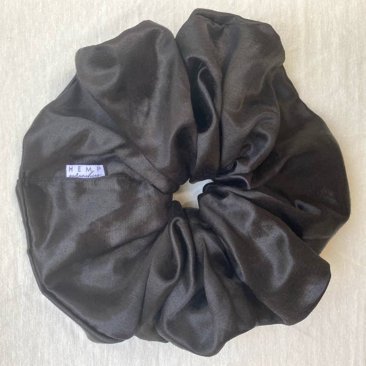 Gigante di seta nera per la vendita all'ingrosso da parte di Hemp Scrunchies