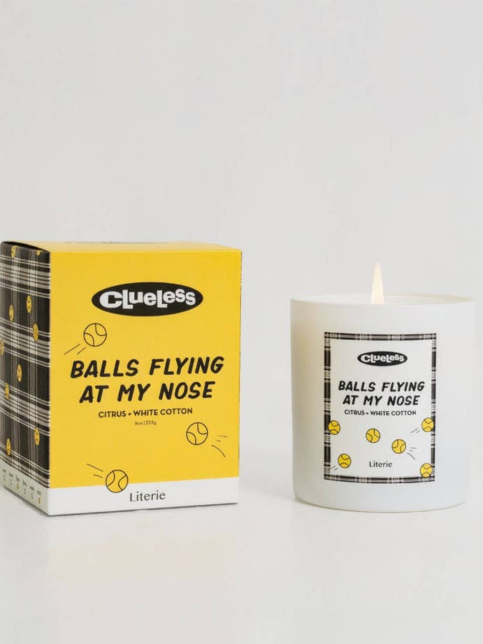 Clueless 30-årsjubileum - Bollar flyger mot min näsa för wholesale av Literie