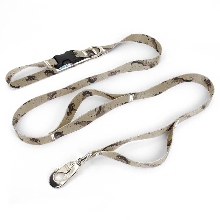 Desert Camo Fab Grab Leash - Fabriqué aux États-Unis - Trois poignées pour la vente par Buttonsmith