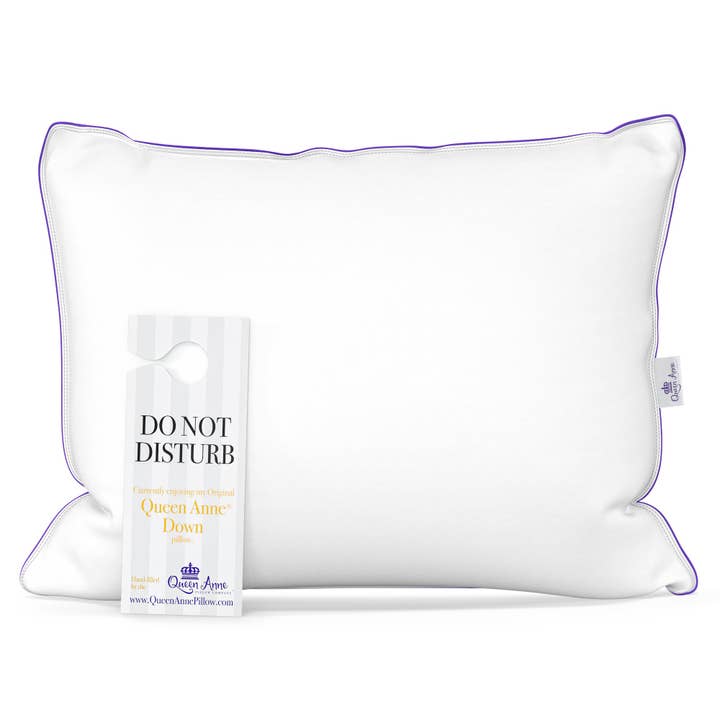 L'oreiller Queen Anne original - 100% duvet d'oie éthique pour la vente par Queen Anne Pillow
