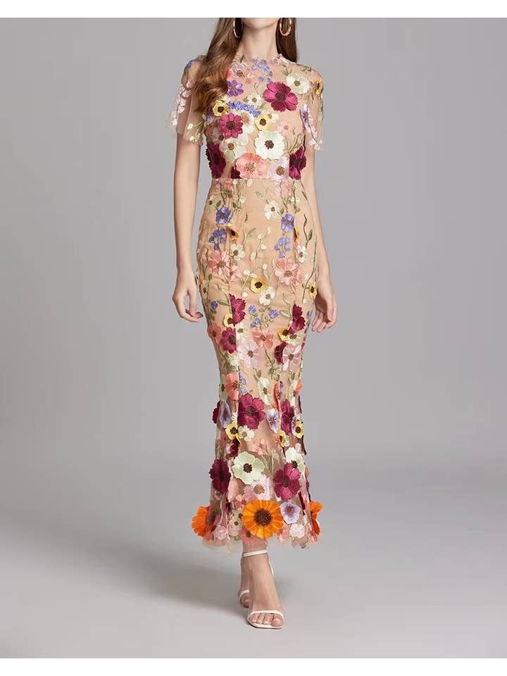 Productseeker - Wholesale Gown - Women's - DR0270Y Elegant Floral Mesh Fishtail Gown