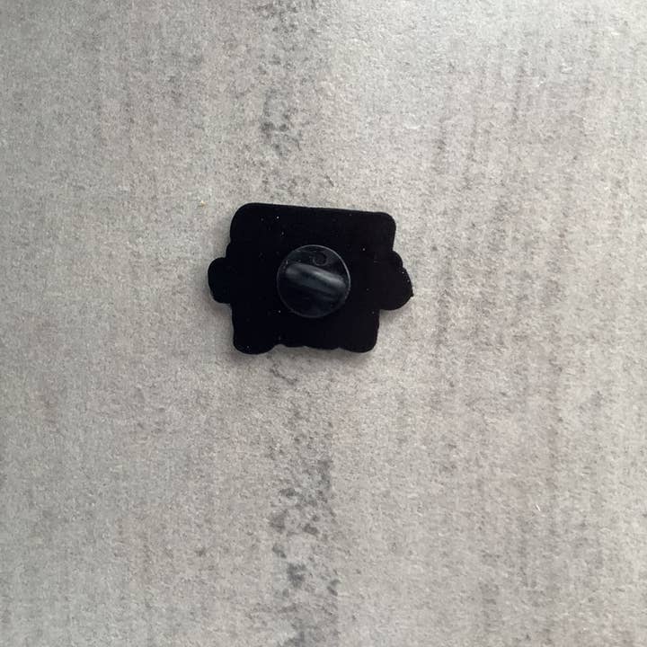 Faithstrings – wholesale Lapel pin/button – Christian Cross Pin Badge Gift 🎁 What would Jesus Do ?2