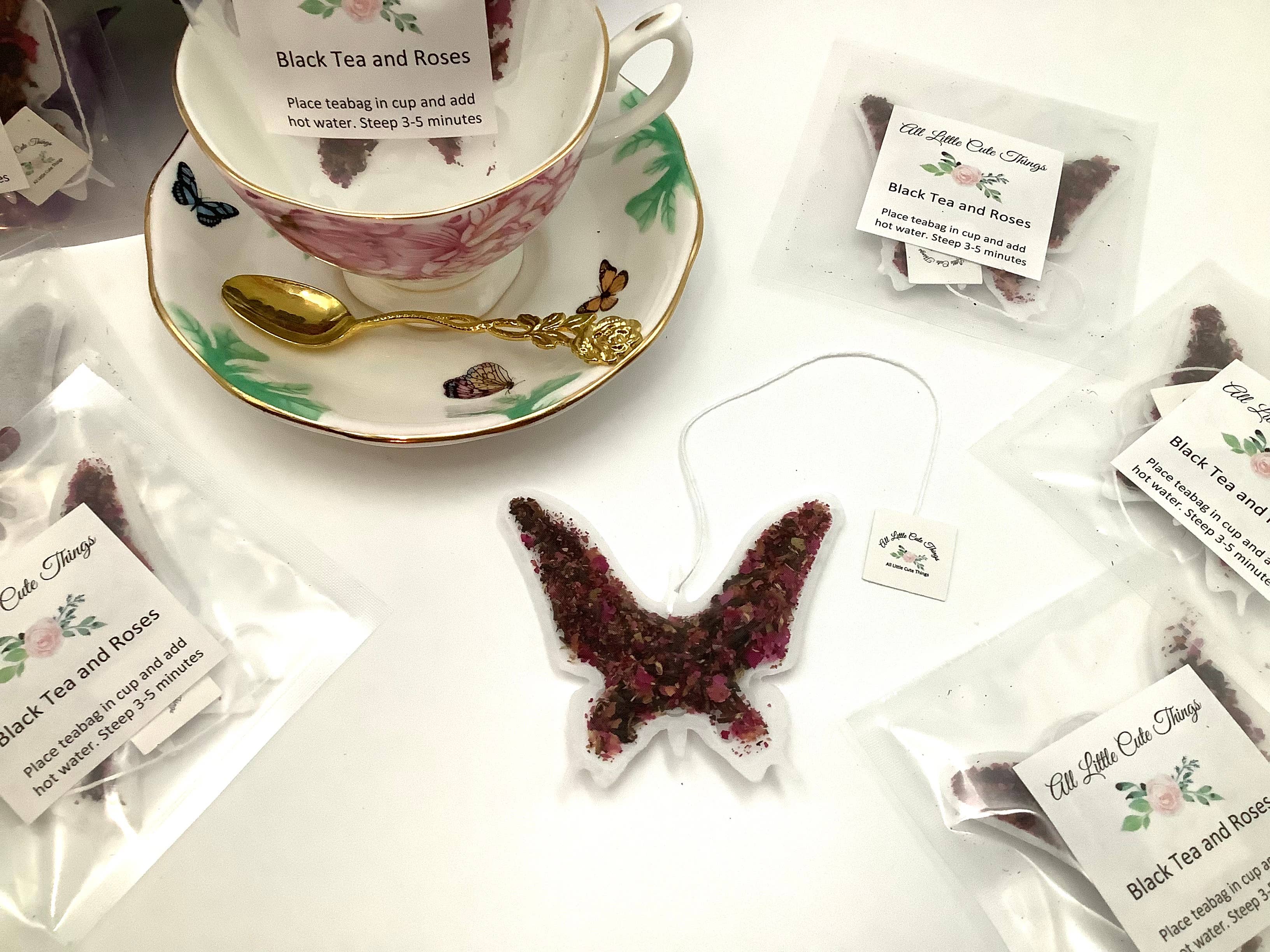 All Little Cute Things – wholesale Tea bags – Butterfly Black Tea and Roses, Gift Box with four packets9