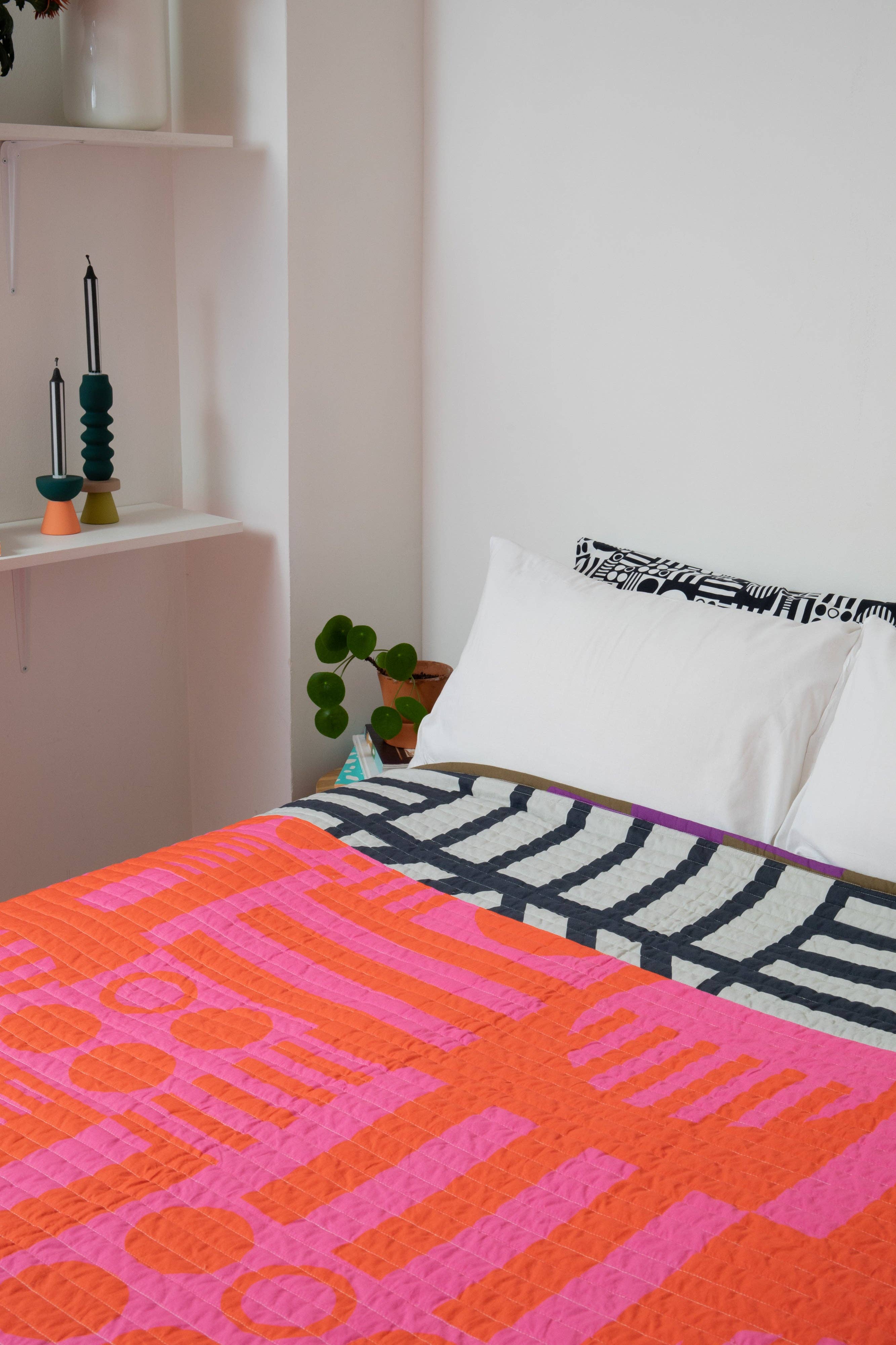 Irregular Sleep Pattern – wholesale Throw blanket – Reversible Quilted Throw in Hot Grape9