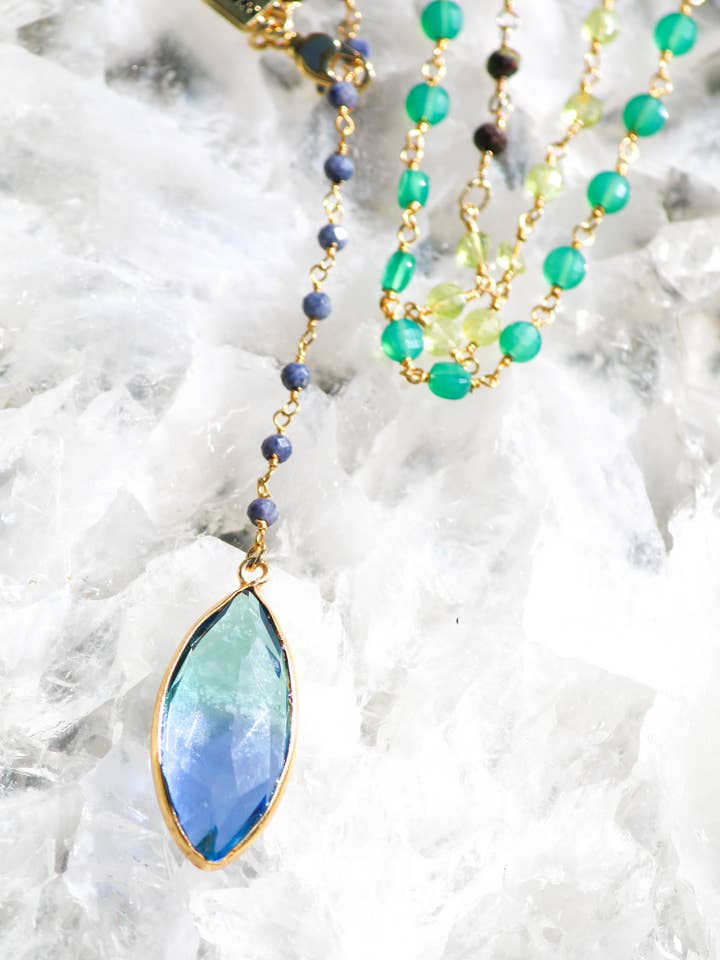 COLLAR WATERCOLOR Y, AZUL HAWAIANO para venta al por mayor de Native Gem