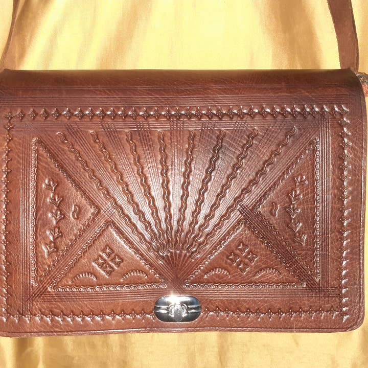 Click medium square double pocket bag for wholesale by Hecho a mano