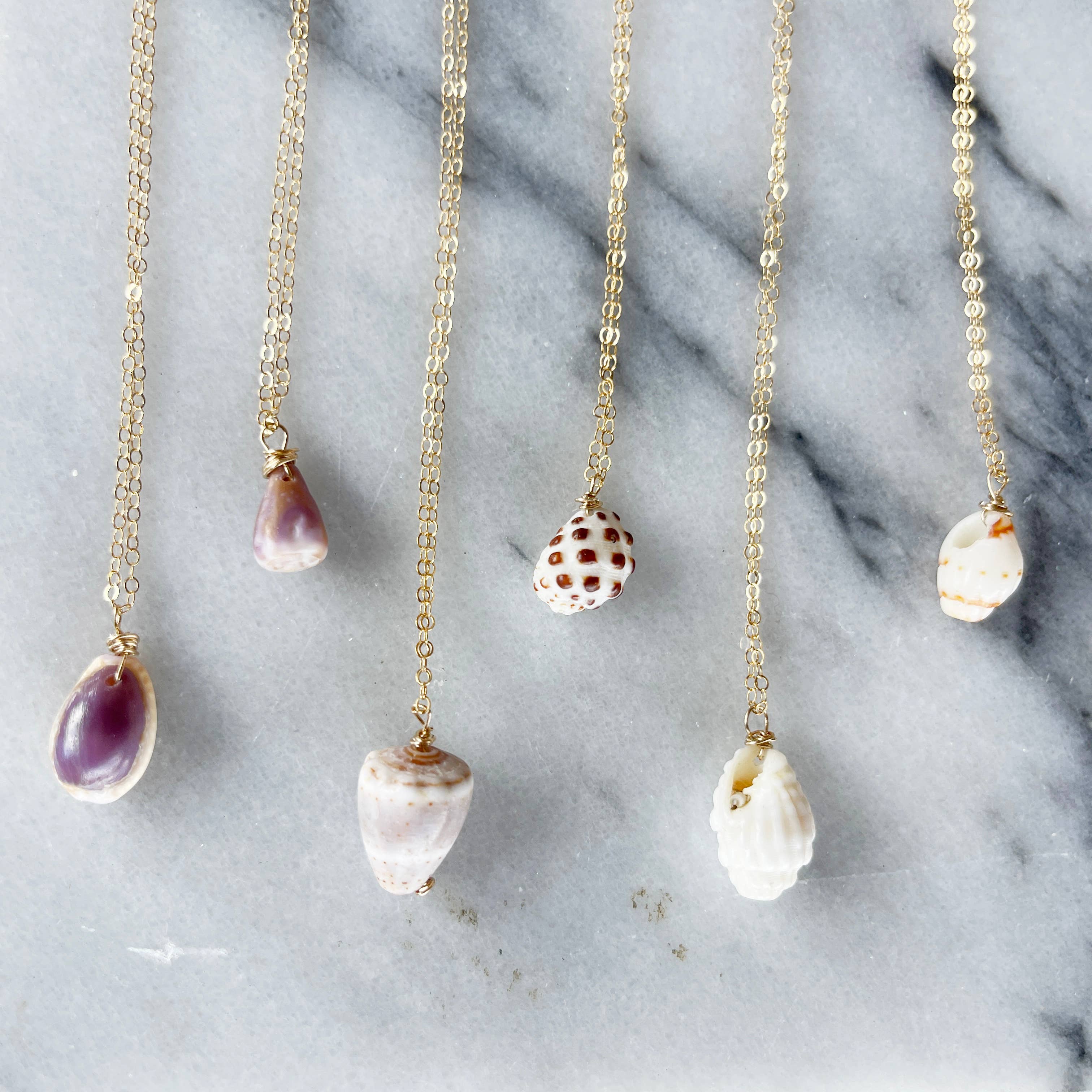 Flotsam & Co. Hawaii - Wholesale Pendant/Charm Necklace - *BESTSELLER* Mini Hawaii Shell Necklace4