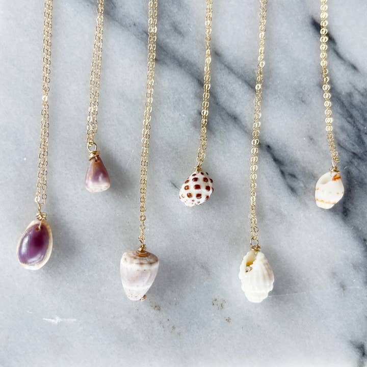 Flotsam & Co. Hawaii - Wholesale Pendant/charm necklace - *BESTSELLER* Mini Hawaii Shell Necklace4