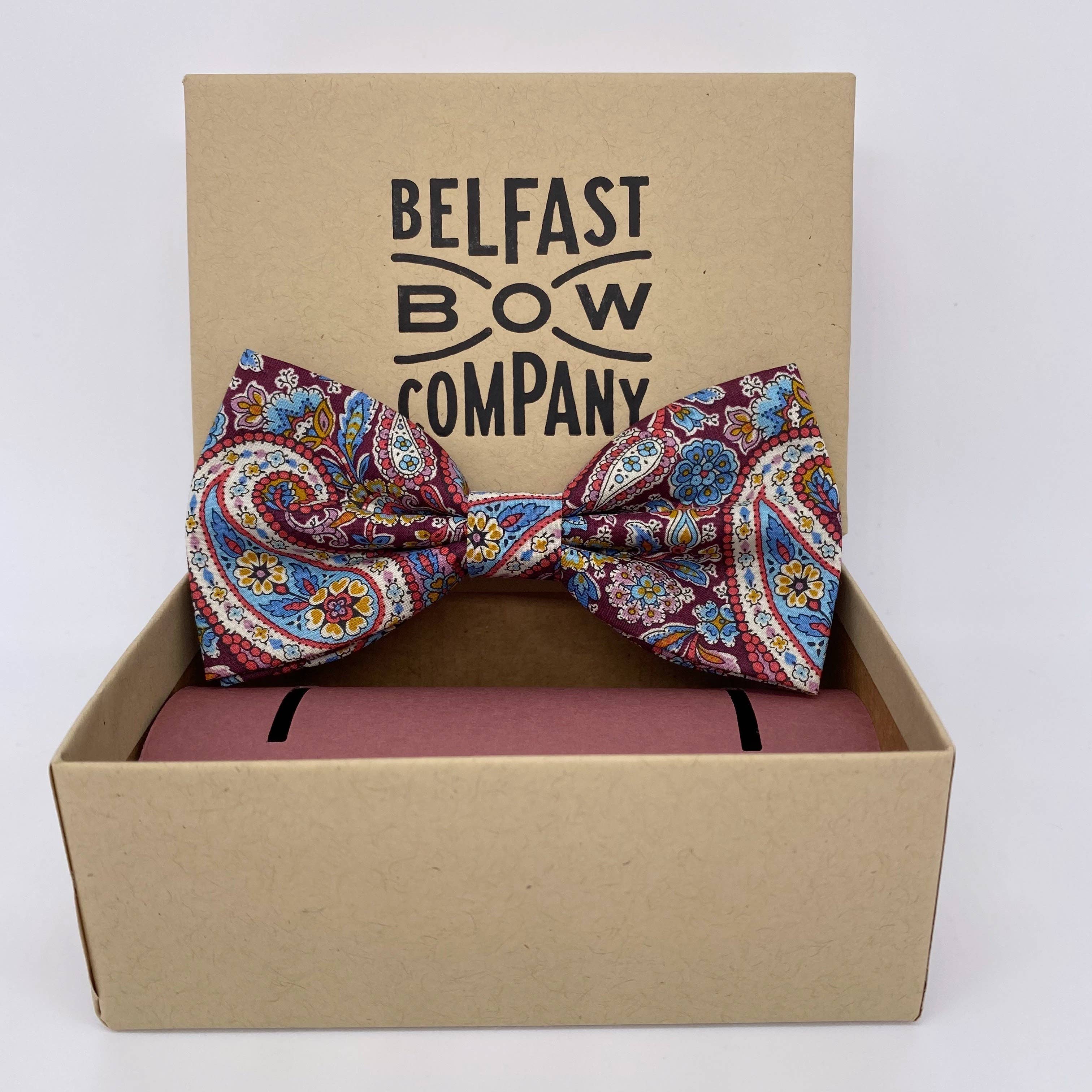 Belfast Bow Company - Venta al por mayor Pajarita - Hombre - Corbatín Liberty of London en Paisley Burdeos1