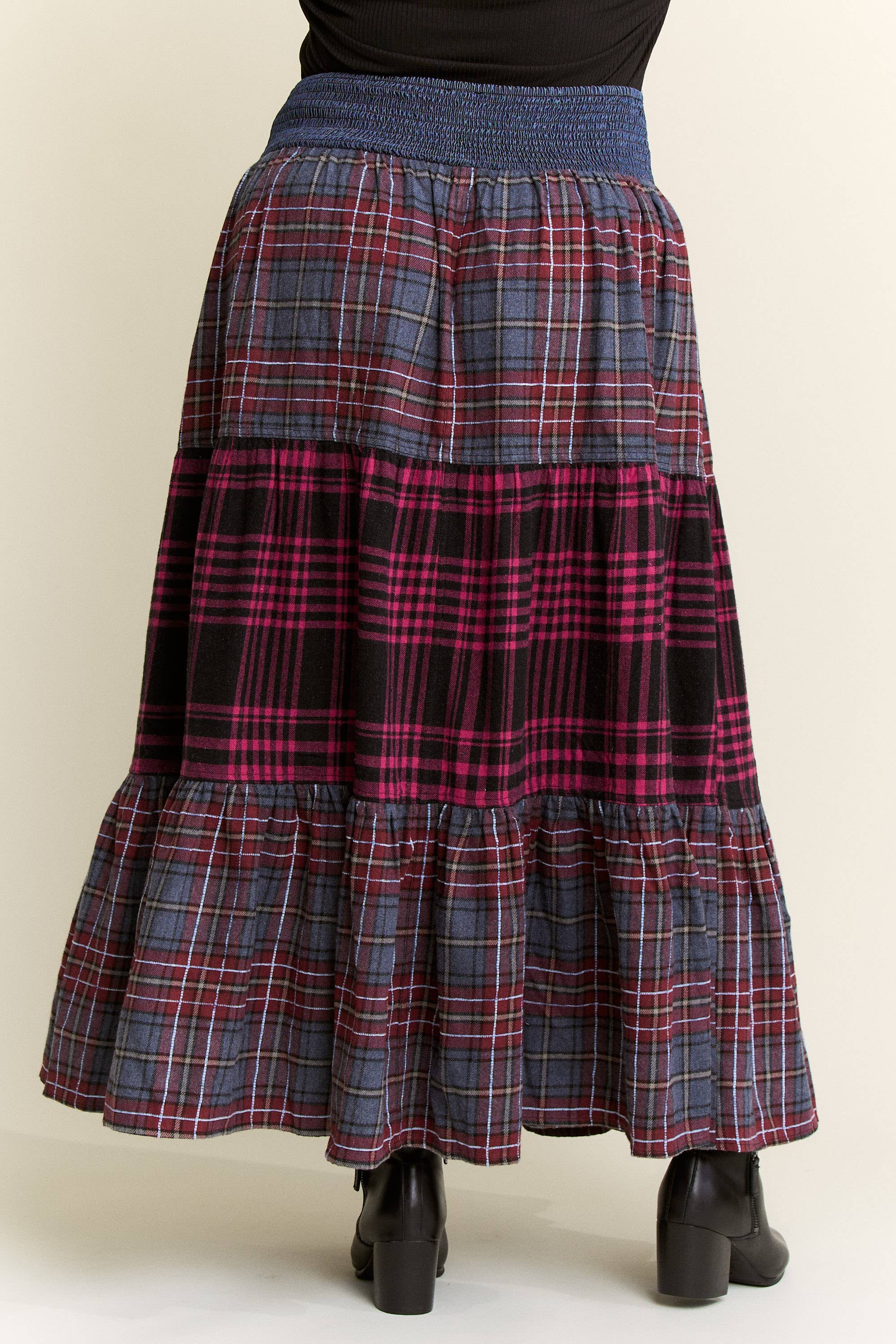 JADE BY JANE PLUS - Wholesale Skirt - Women's - Plaid Tiered Skirt (Plus size)1